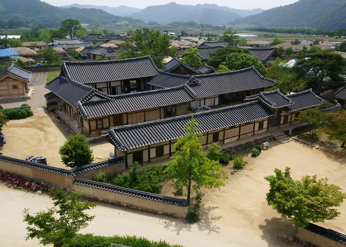 Hahoe Chunghyodang